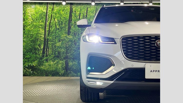 2022 認定中古車 Jaguar F-Pace フジホワイト P250 AWD（オートマチック） R-DYNAMIC HSE