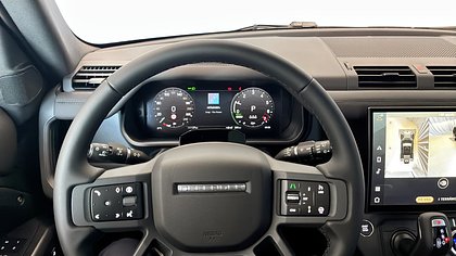 Defender 110 14