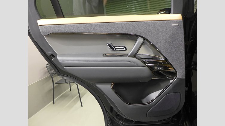 2023 認定中古車 Land Rover Range Rover Sport サントリーニブラック D300マイルドハイブリッド スタンダードホイールベース Dynamic HSE
