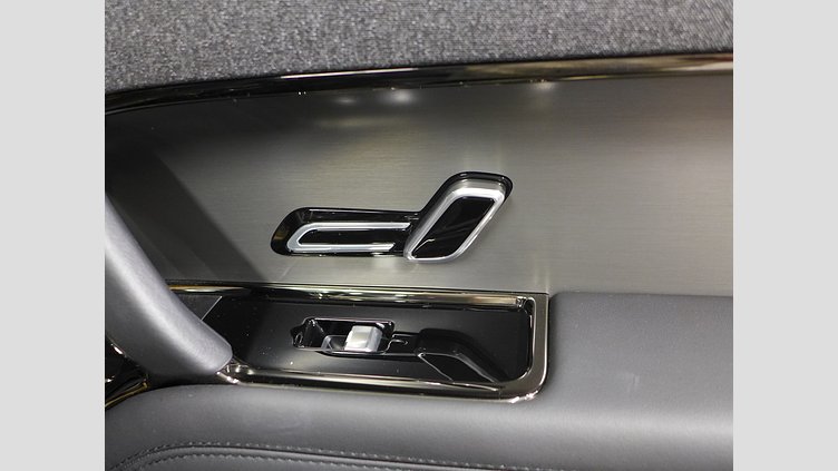 2023 認定中古車 Land Rover Range Rover Sport サントリーニブラック D300マイルドハイブリッド スタンダードホイールベース Dynamic HSE