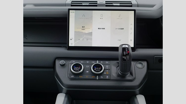 2025 認定中古車 Land Rover Defender 130 セドナレッド D350 ディーゼルマイルドハイブリッド X-Dynamic SE