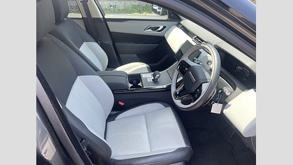 Range Rover Velar 9