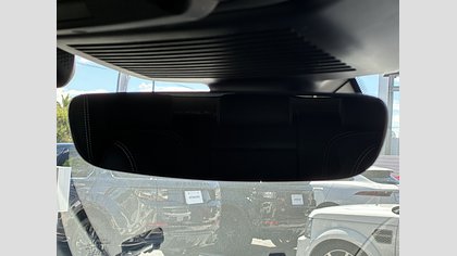 E-Pace 16