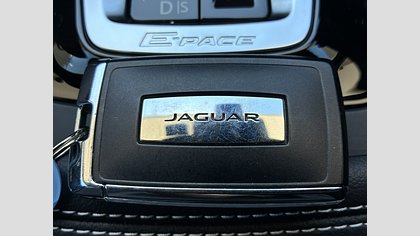 E-Pace 29
