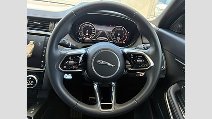 E-Pace 38
