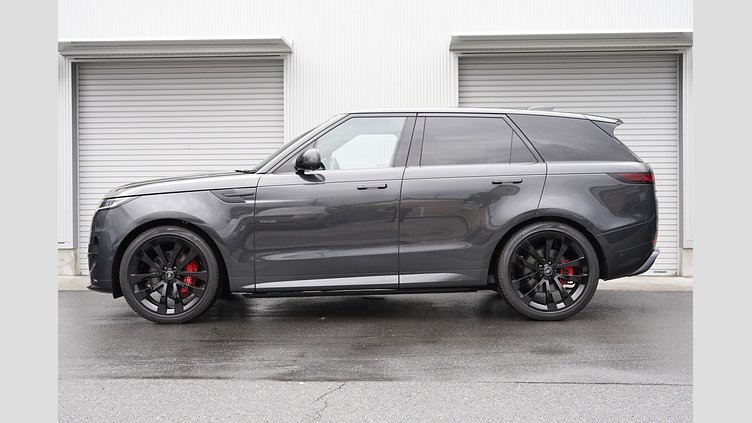 2023 認定中古車 Land Rover Range Rover Sport カルパチアングレイ 3.0リッター6気筒300PSターボチャージドディーゼルMHEV（オートマチック） DYNAMIC HSE