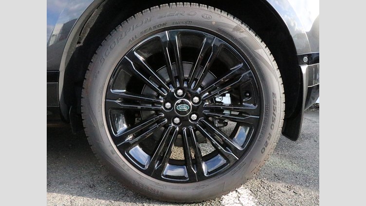 2024 認定中古車 Land Rover Range Rover Evoque カルパチアングレイ P300eプラグインハイブリッド（ガソリン） スタンダードホイールベース AUTOBIOGRAPHY