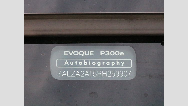 2024 認定中古車 Land Rover Range Rover Evoque カルパチアングレイ P300eプラグインハイブリッド（ガソリン） スタンダードホイールベース AUTOBIOGRAPHY