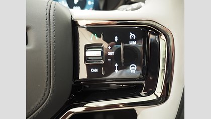 Range Rover Velar 6