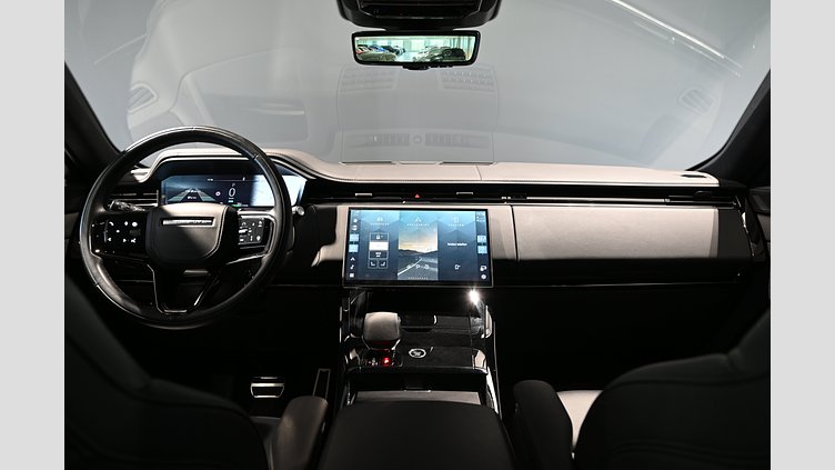 2024 Begagnad Land Rover Range Rover Sport Santorini Black AWD P460e Dynamic HSE