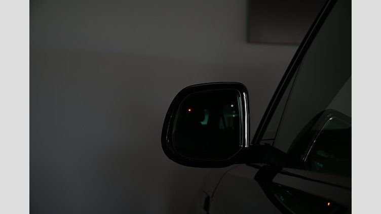 2024 Begagnad Land Rover Range Rover Sport Santorini Black AWD P460e Dynamic HSE