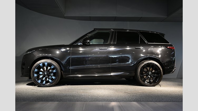 2024 Begagnad Land Rover Range Rover Sport Santorini Black AWD P460e Dynamic HSE