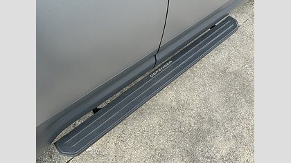 Defender 110 13