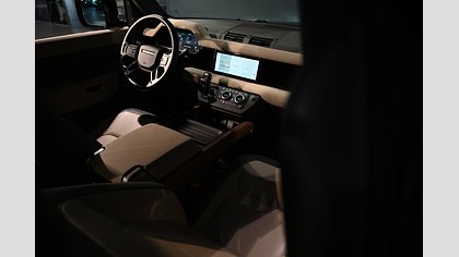 Defender 110 10