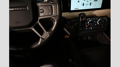 Defender 110 12