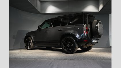 Defender 110 2