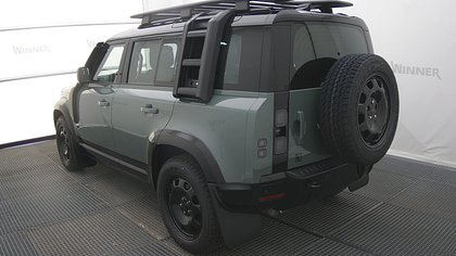 Defender 110 2