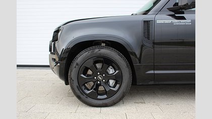 Defender 110 6