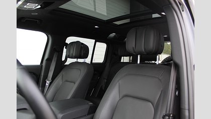 Defender 110 11