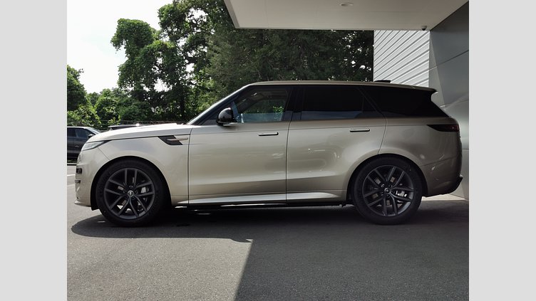 2025 認定中古車 Land Rover Range Rover Sport サンセットゴールド - グロスフィニッシュ D300マイルドハイブリッド Dynamic HSE