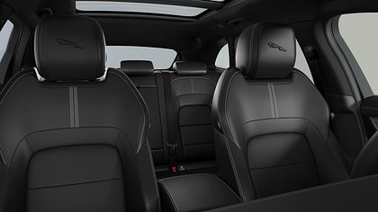 F-Pace 18