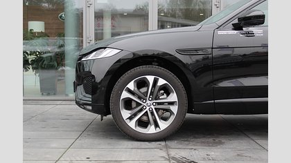 F-Pace 3