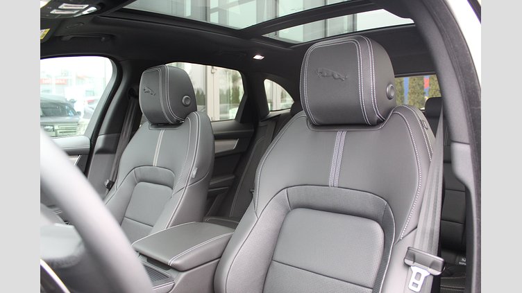 2024 Używany Jaguar F-Pace Santorini Black D200 AWD AUTO MHEV R-DYNAMIC SE 90th ANNIVERSARY EDITION