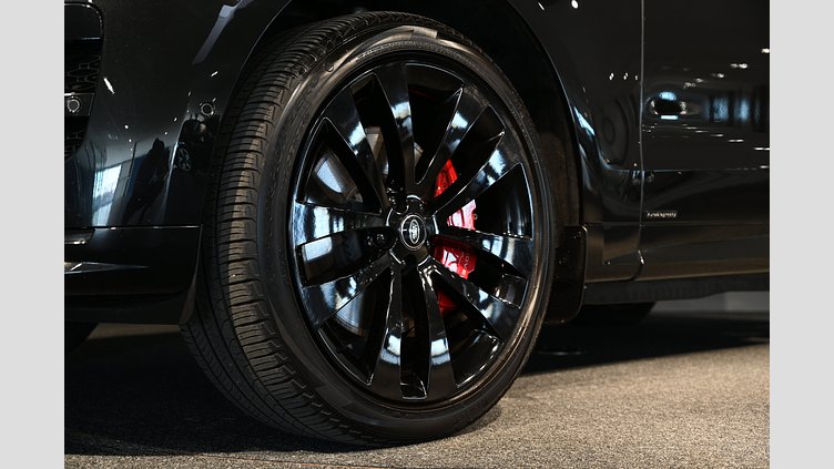 2024 Begagnad Land Rover Range Rover Sport Santorini Black AWD P550e Autobiography