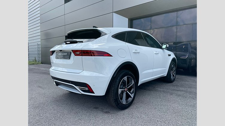 2023 SKLADOVÉ VOZIDLÁ Jaguar E-Pace Fuji White  160PS FWD R-Dynamic S