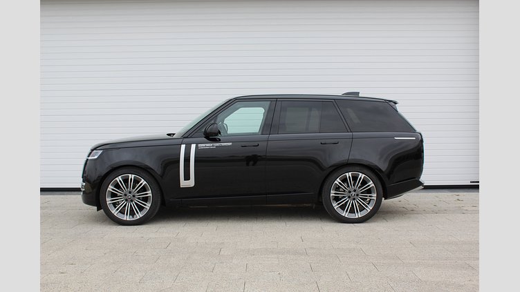 2025 Używany Land Rover Range Rover Czarny Santorini Black D350 MHEV STANDARD WHEELBASE (SWB) Autobiography