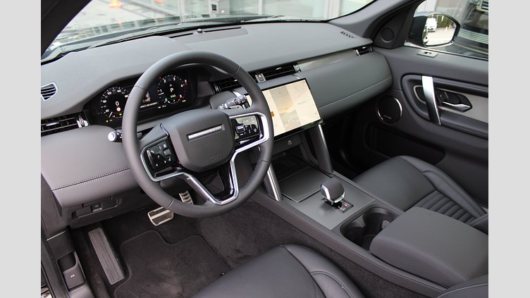 2024 Używany Land Rover Discovery Sport Santorini Black D200 Diesel MHEV Standardowy rozstaw osi Dynamic SE