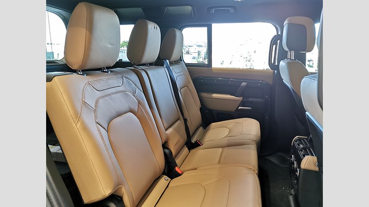 2025 認定中古車 Land Rover Defender 110 カルパチアングレイ D350 ディーゼルマイルドハイブリッド X-Dynamic HSE