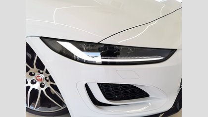 F-Type 8