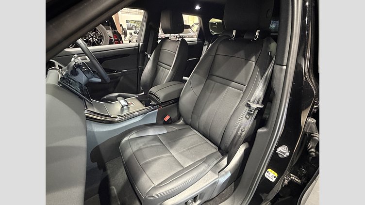 2024 認定中古車 Land Rover Range Rover Evoque サントリーニブラック D200マイルドハイブリッド（ディーゼル） Standard Wheelbase DYNAMIC SE