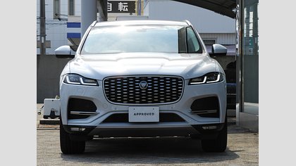 F-Pace 7