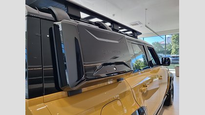 Defender 110 13