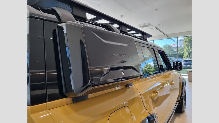 2026 Nova vozila Land Rover Defender 110 Deep Sandglow Yellow D350 AWD AUTOMATIC MHEV TROPHY EDITION