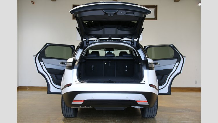 2025 認定中古車 Land Rover Range Rover Velar オストゥーニパールホワイト D200マイルドハイブリッド（ディーゼル） S