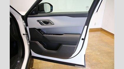 Range Rover Velar 22