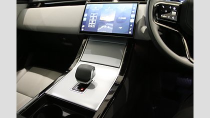 Range Rover Velar 30