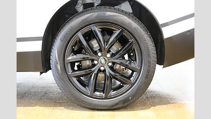 Range Rover Velar 11