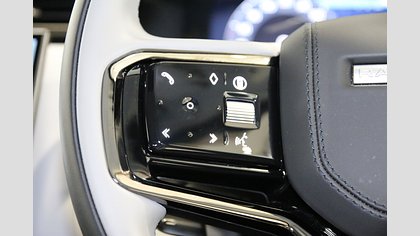 Range Rover Velar 37