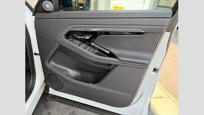 Range Rover Evoque 41