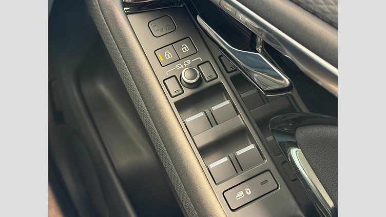 2021 認定中古車 Land Rover Range Rover Evoque ユーロンホワイト P250 AWD（オートマチック） R-DYNAMIC S
