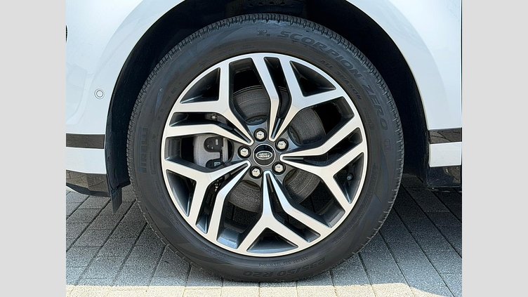 2021 認定中古車 Land Rover Range Rover Evoque ユーロンホワイト P250 AWD（オートマチック） R-DYNAMIC S