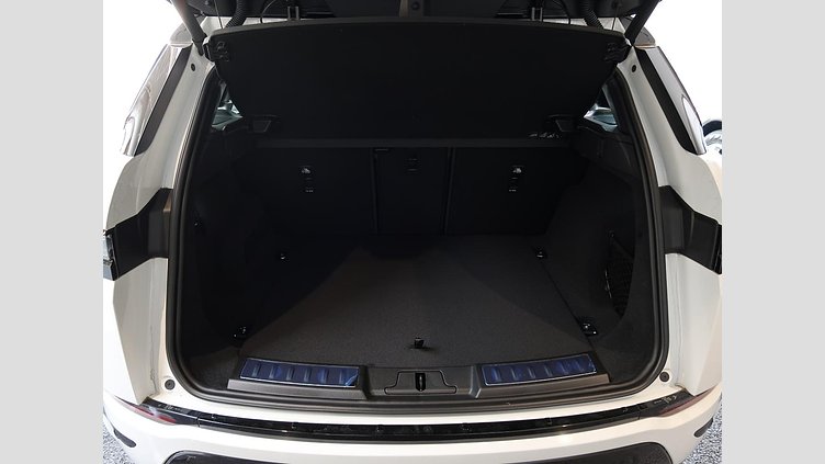 2024 認定中古車 Land Rover Range Rover Evoque フジホワイト D200マイルドハイブリッド（ディーゼル） Standard Wheelbase DYNAMIC SE