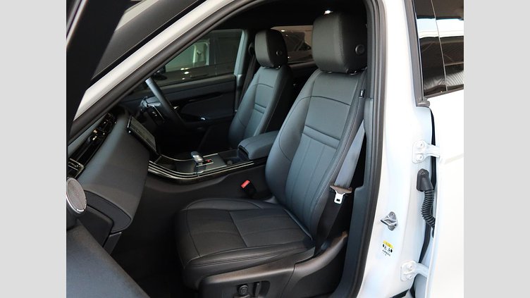 2024 認定中古車 Land Rover Range Rover Evoque フジホワイト D200マイルドハイブリッド（ディーゼル） Standard Wheelbase DYNAMIC SE