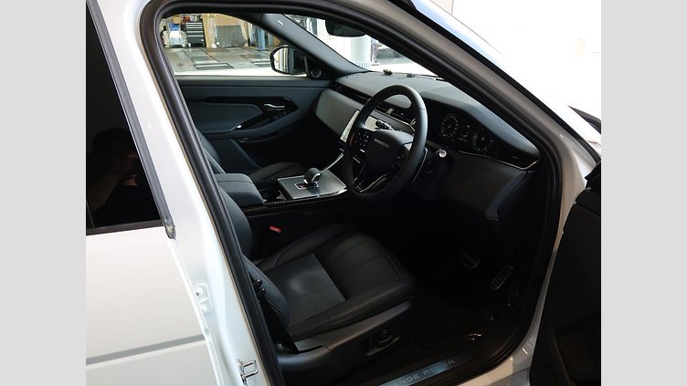 2024 認定中古車 Land Rover Range Rover Evoque フジホワイト D200マイルドハイブリッド（ディーゼル） Standard Wheelbase DYNAMIC SE