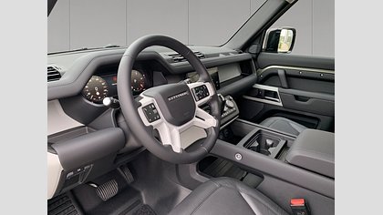 Defender 110 5