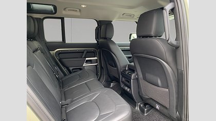 Defender 110 7